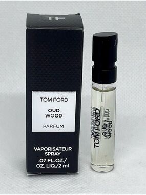Tom Ford Black and Clear Oud Wood Bottle Image